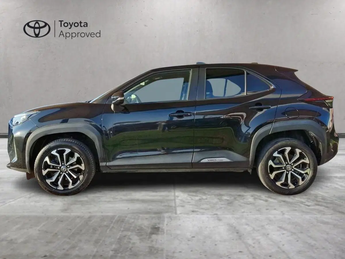 Toyota Yaris Cross usata a Roma (3)