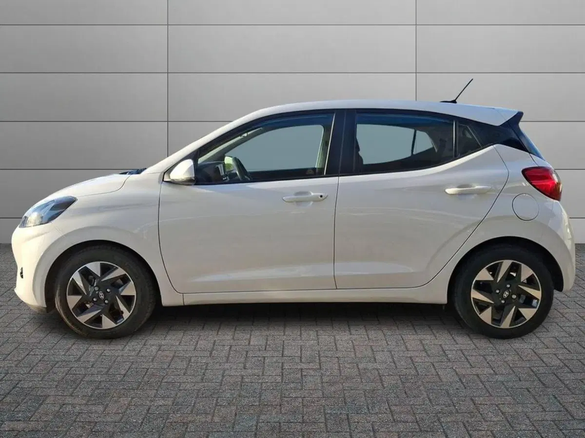 Hyundai i10 usata a Roma (2)