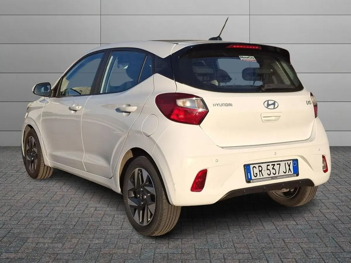 Hyundai i10 usata a Roma (4)