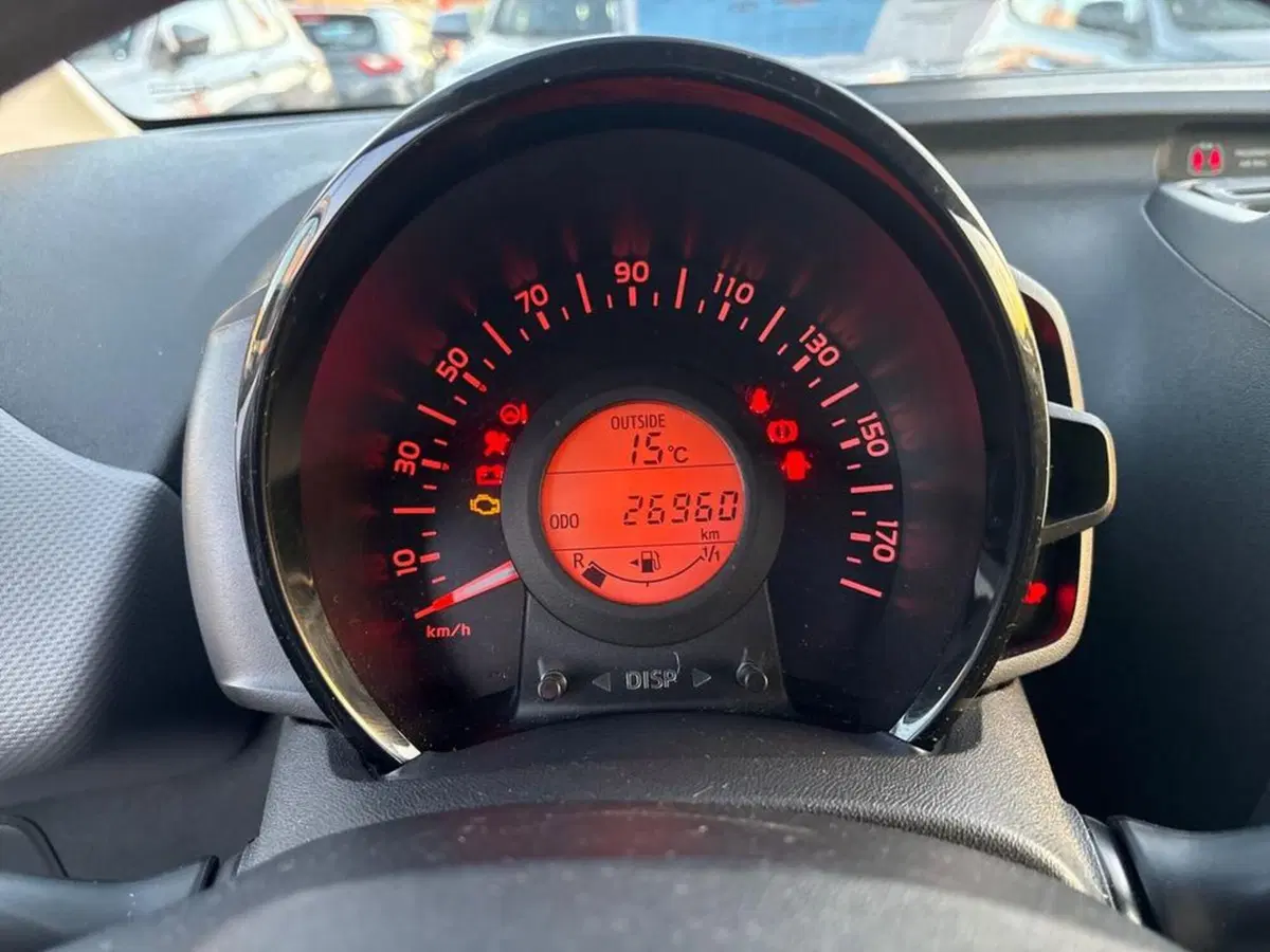 Peugeot 108 usata a Roma (8)
