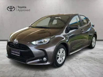 Toyota Yaris 1.5 Hybrid 5 porte Energy del 2021 usata a Roma