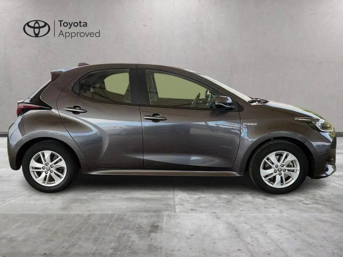Toyota Yaris usata a Roma (4)