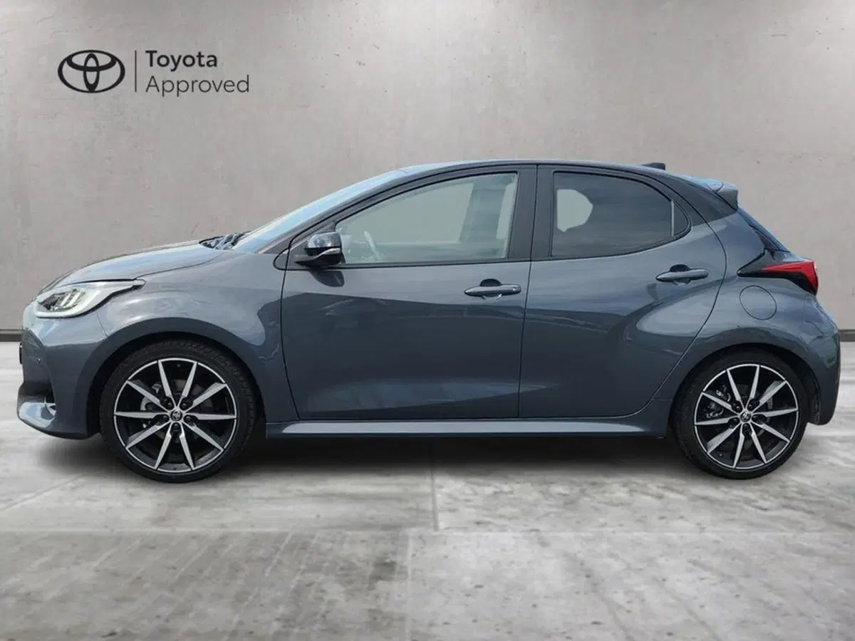 Toyota Yaris Cross usata a Roma (3)