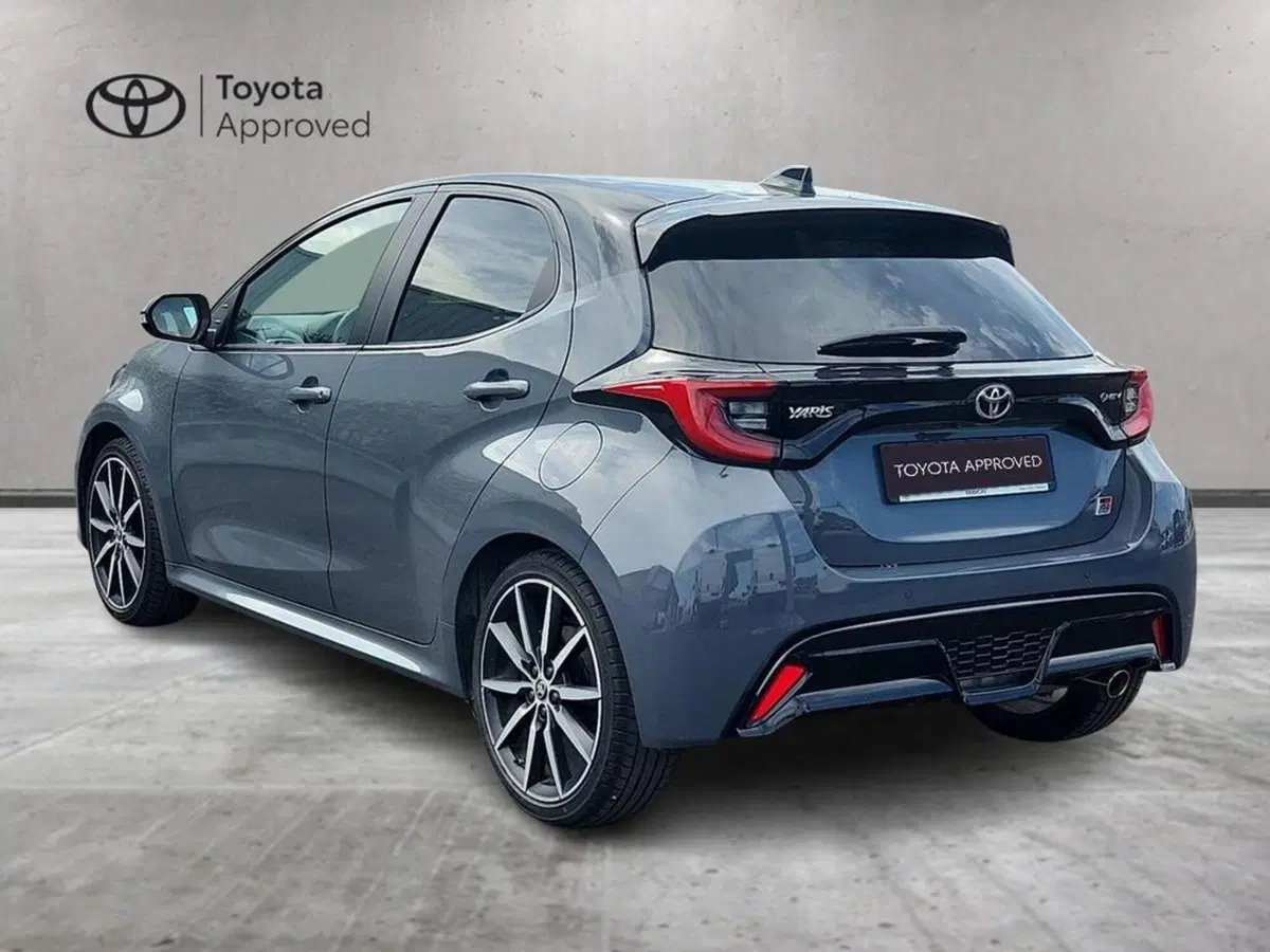 Toyota Yaris Cross usata a Roma (5)