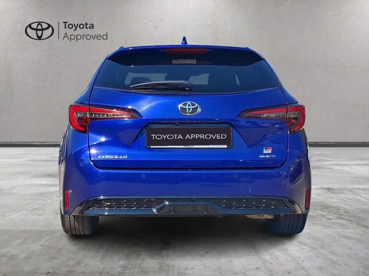 Toyota Corolla Touring Sports usata a Roma (12)