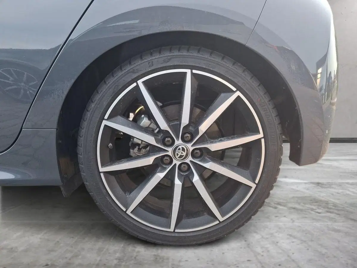 Toyota Yaris Cross usata a Roma (12)