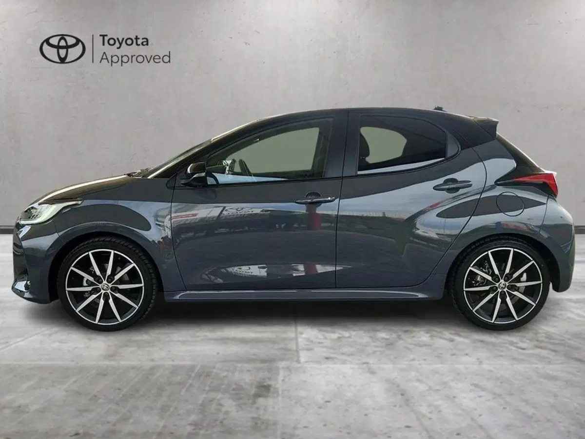 Toyota Yaris Cross usata a Roma (3)