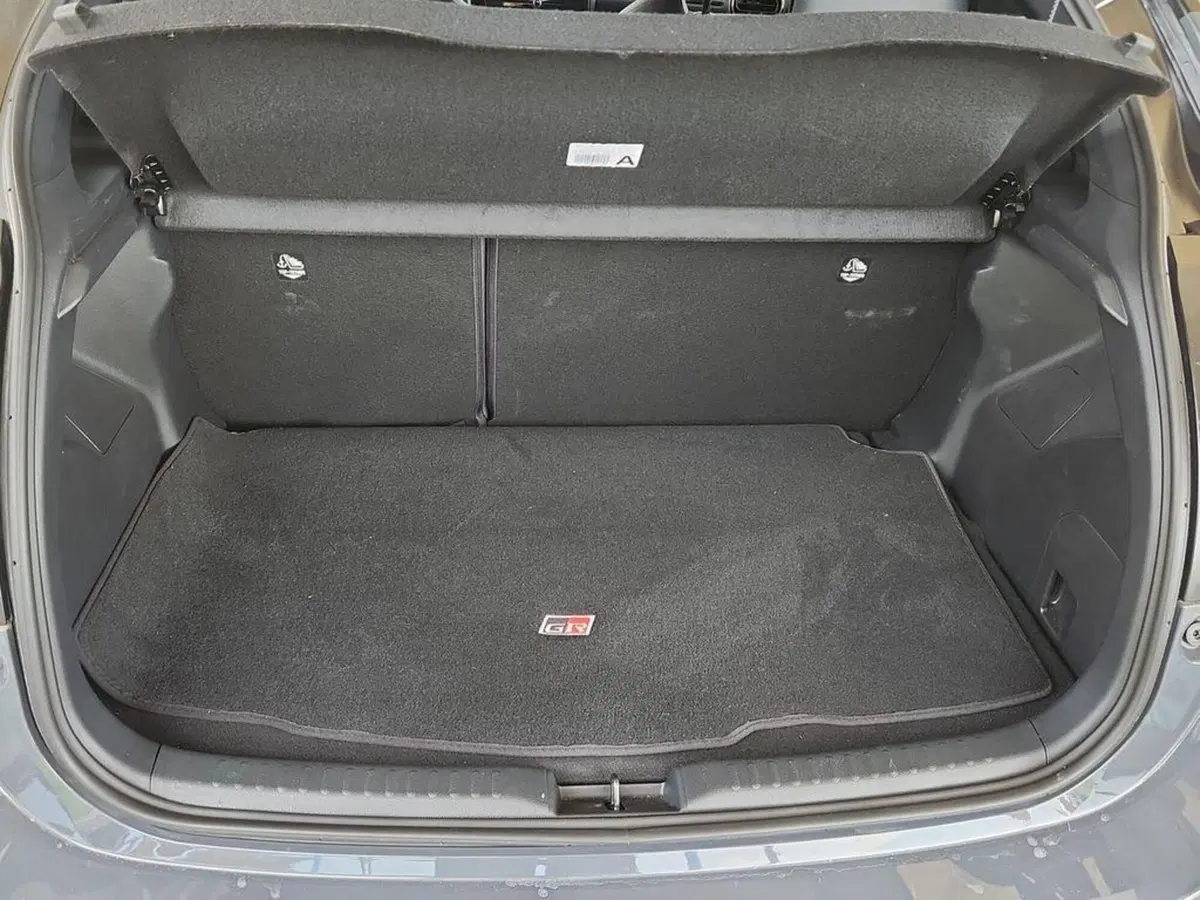 Toyota Yaris Cross usata a Roma (6)