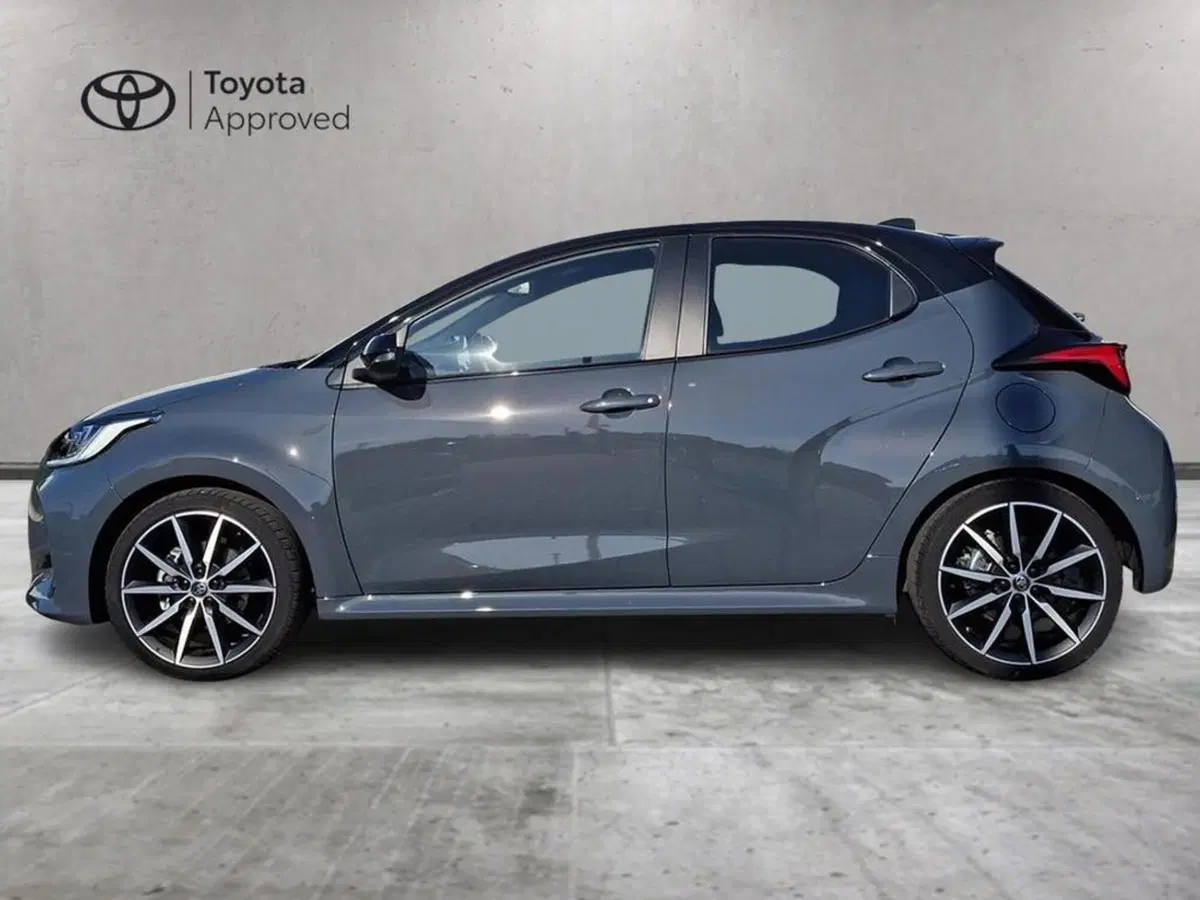 Toyota Yaris Cross usata a Roma (3)