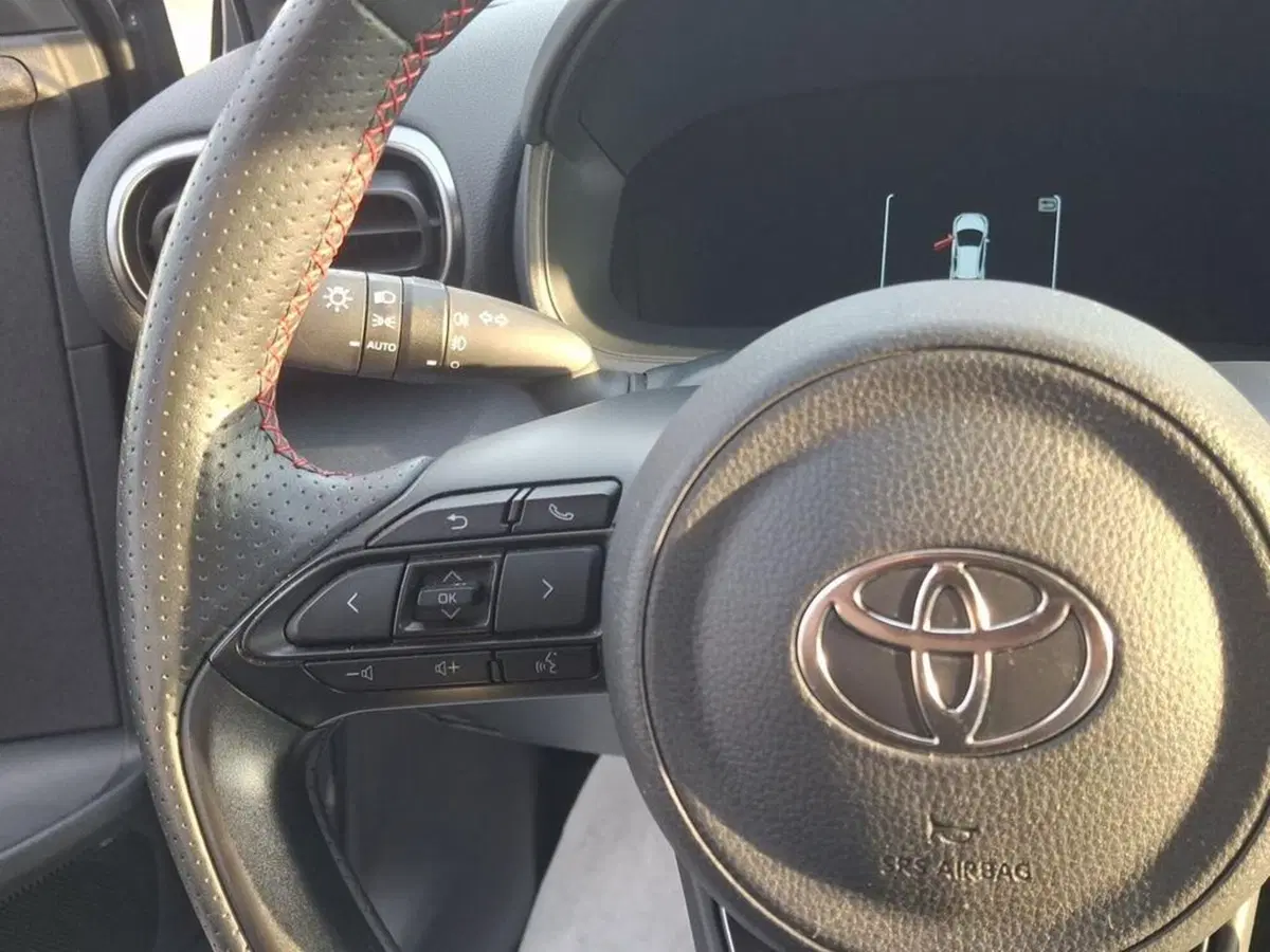Toyota Yaris Cross usata a Roma (14)