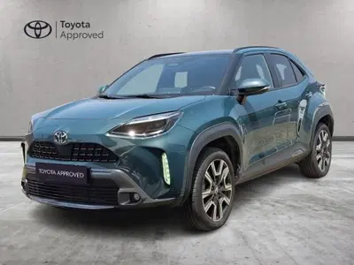 Toyota Yaris Cross 1.5h GR Sport Black Sky fwd 116cv e-cvt del 2025 usata a Roma