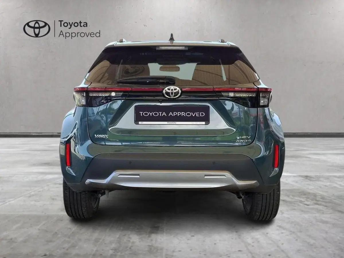 Toyota Yaris Cross usata a Roma (12)