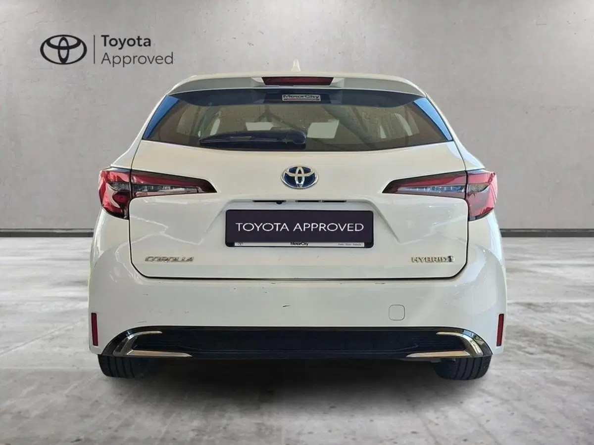 Toyota Corolla Touring Sports usata a Roma (12)
