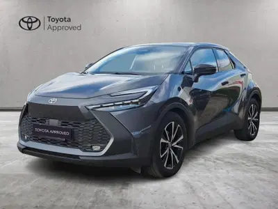 Toyota Toyota C-HR 1.8 hv Lounge fwd e-cvt del 2024 usata a Roma