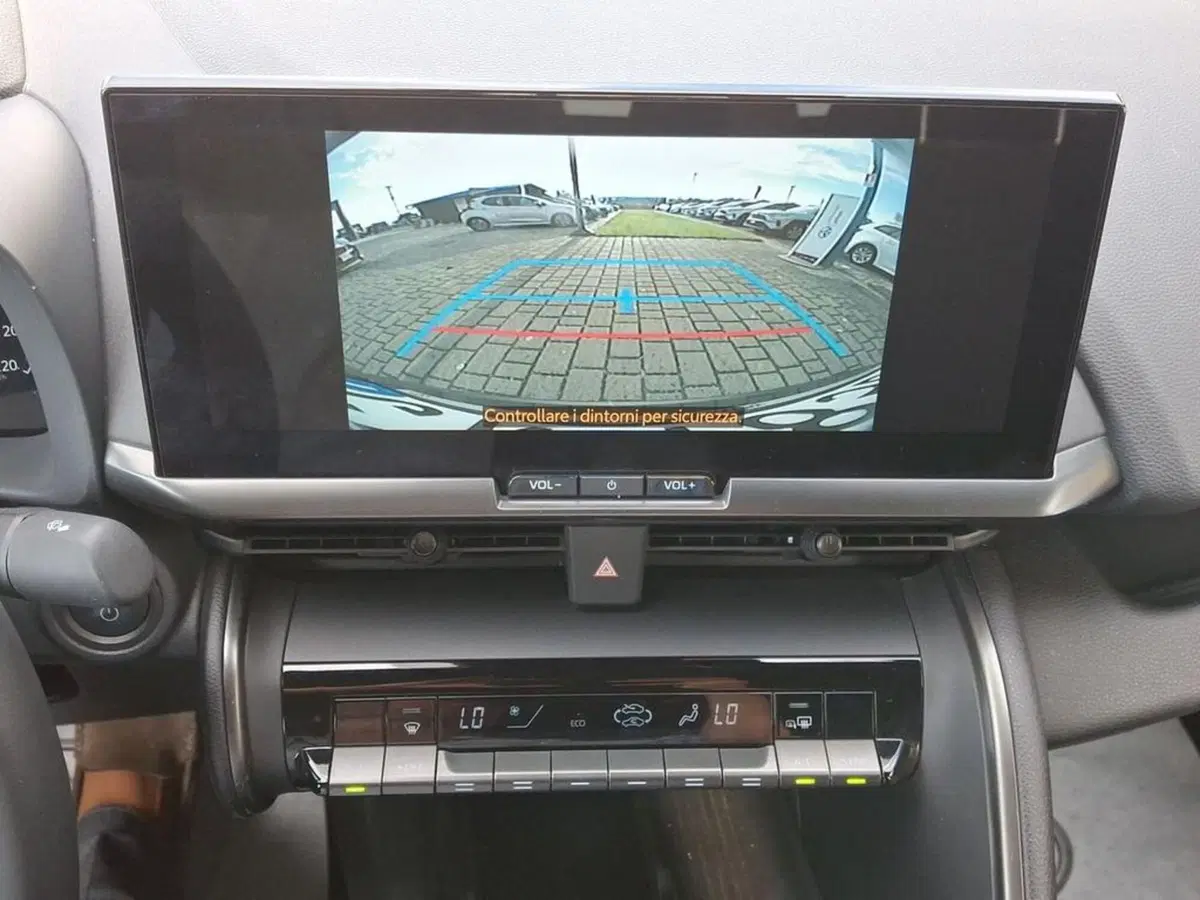 Toyota Toyota C-HR usata a Roma (15)