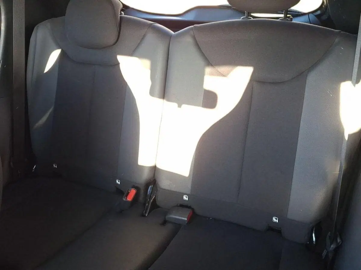 Toyota Aygo X usata a Roma (11)