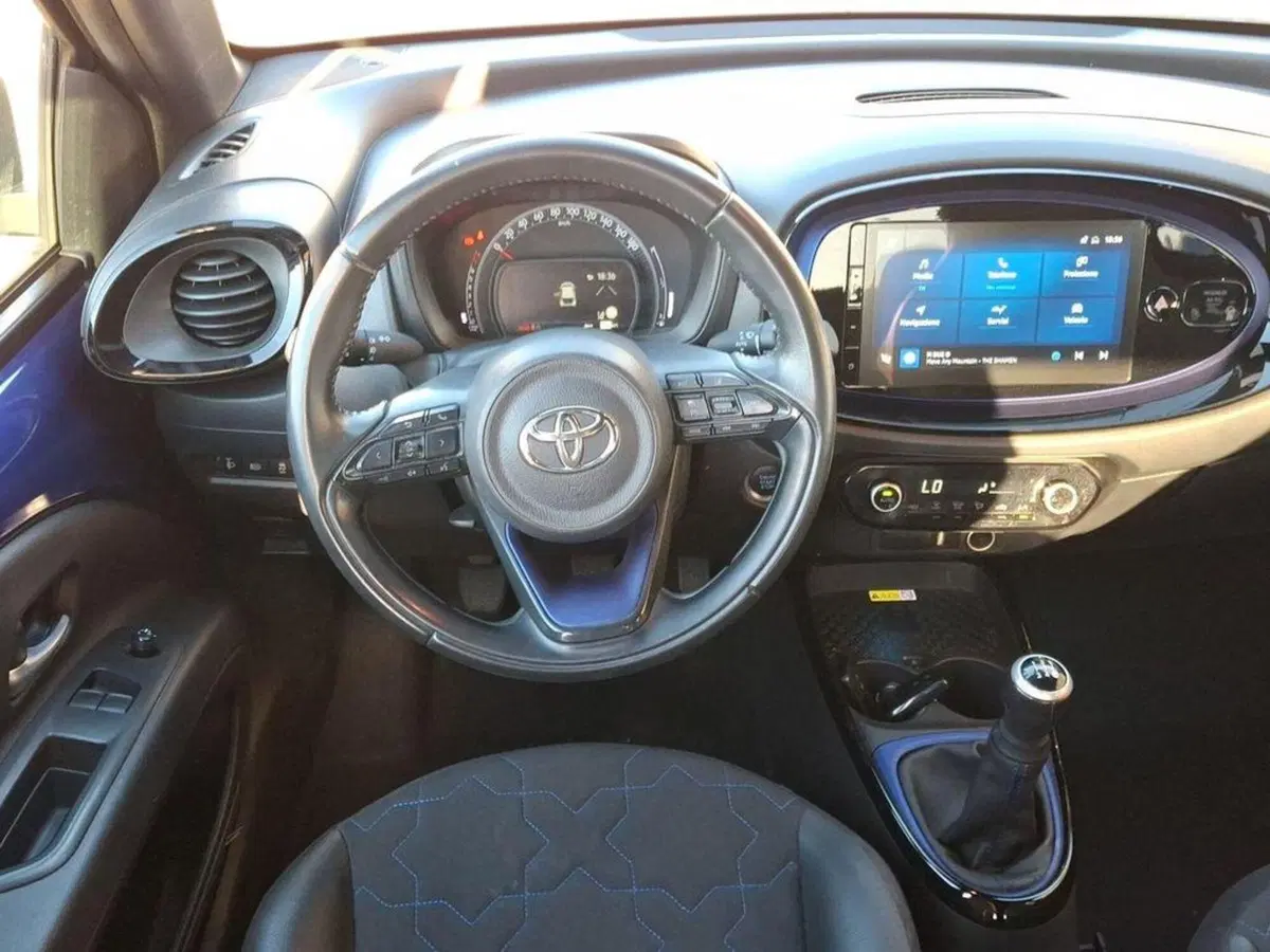 Toyota Aygo X usata a Roma (8)