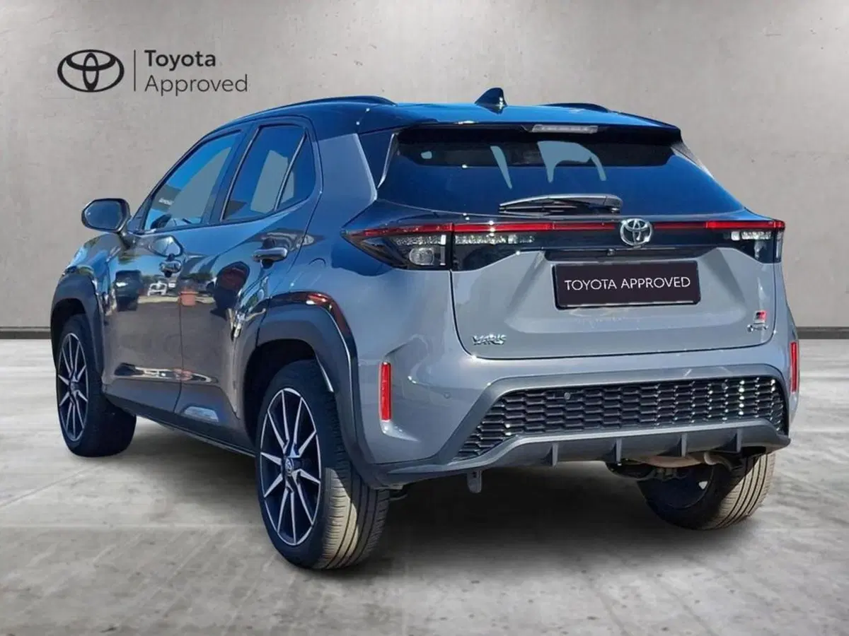 Toyota Yaris Cross usata a Roma (4)