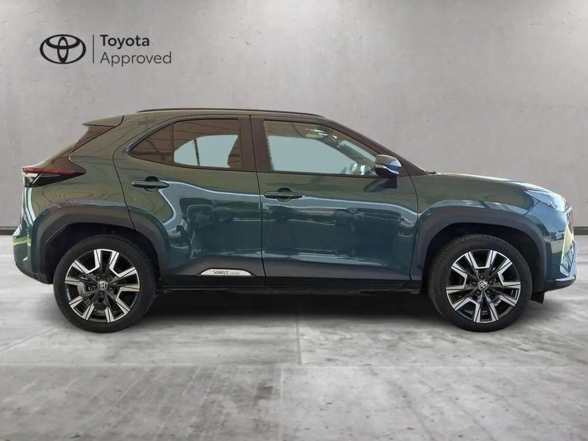 Toyota Yaris Cross usata a Roma (4)