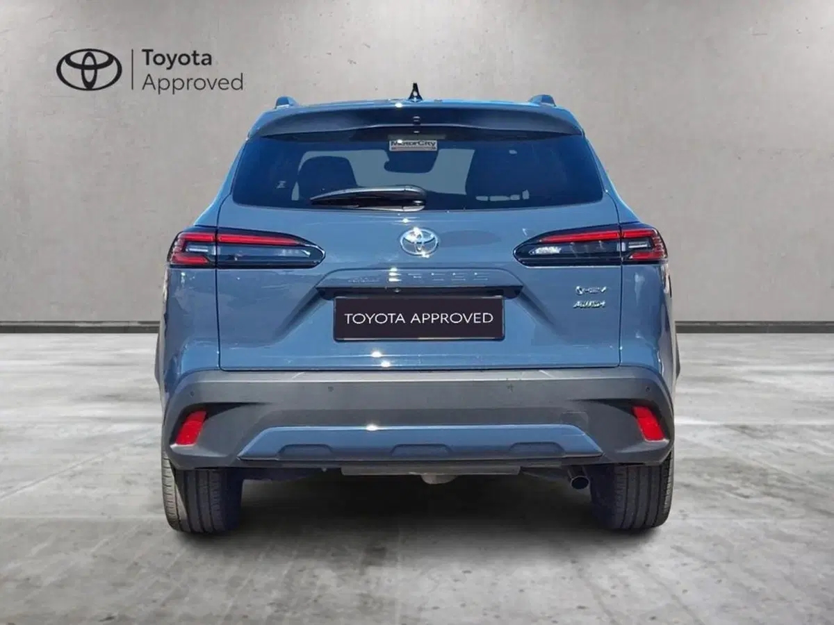 Toyota Corolla Cross usata a Roma (11)