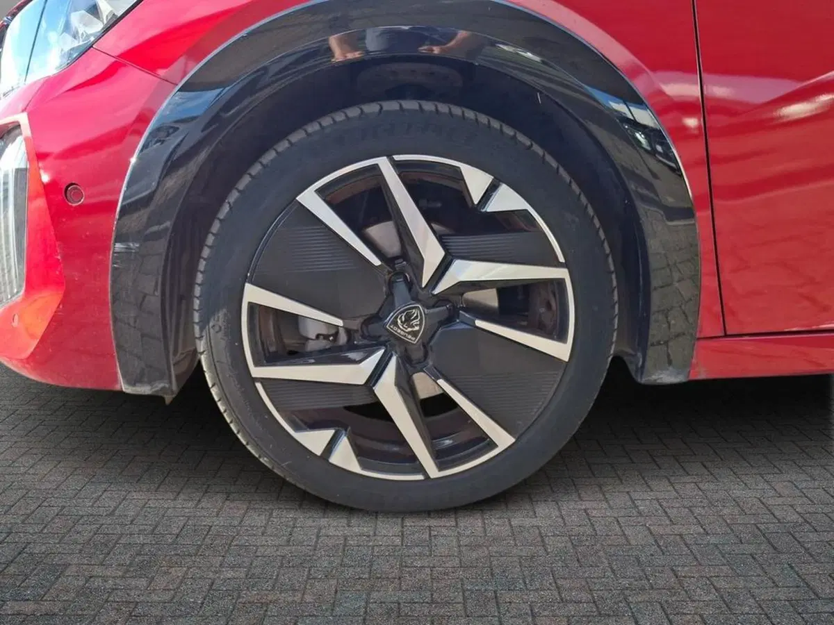 Peugeot 208 usata a Roma (13)