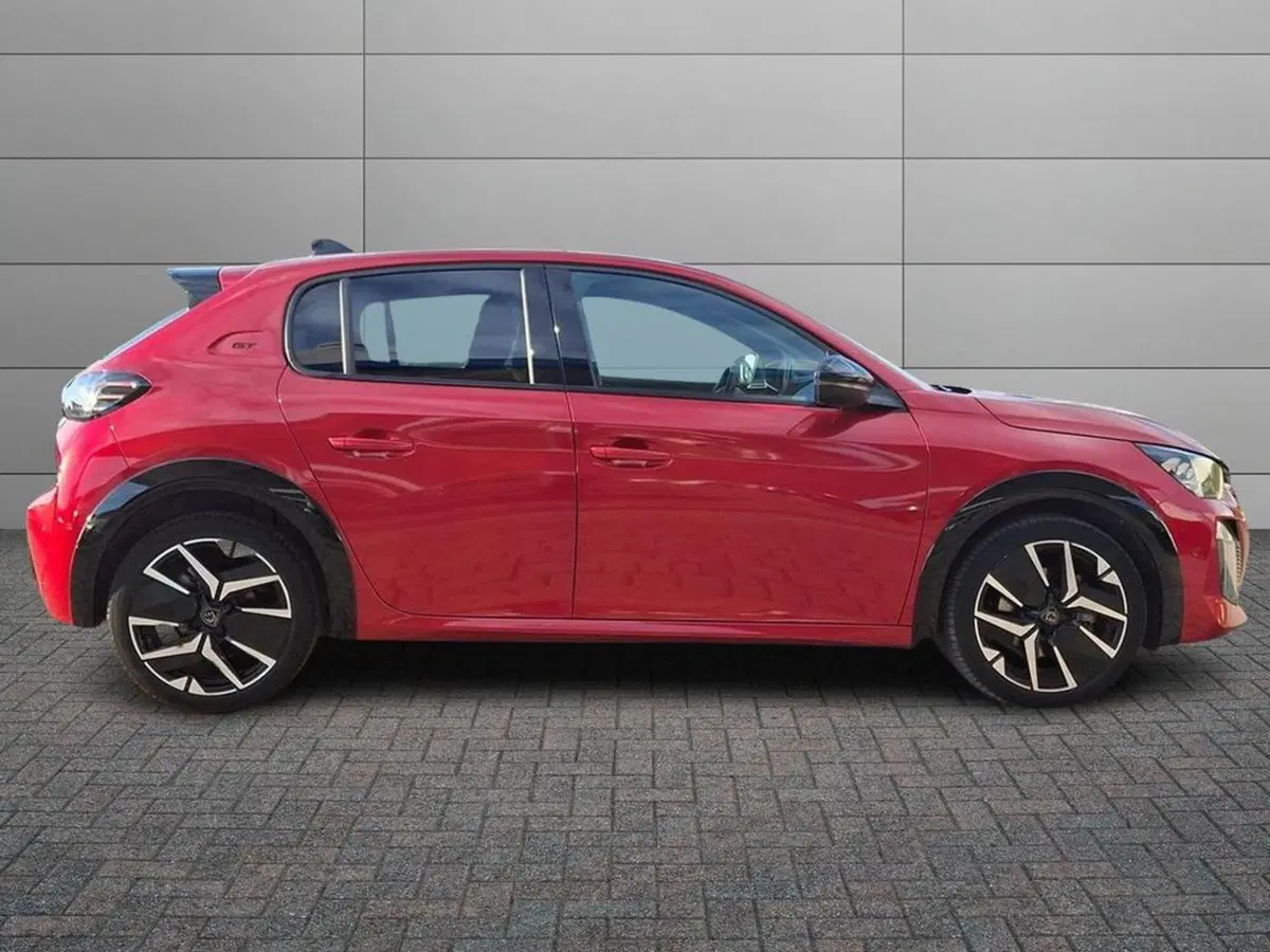 Peugeot 208 usata a Roma (3)