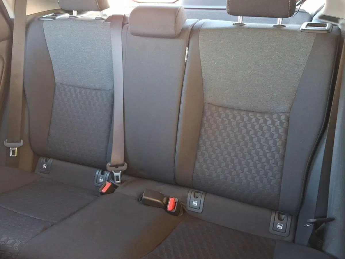 Toyota Yaris usata a Roma (11)