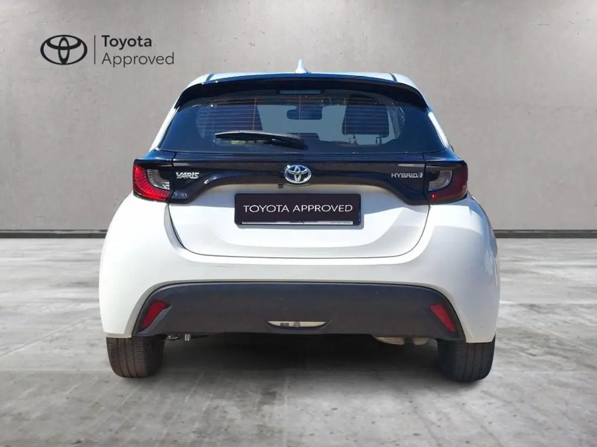 Toyota Yaris usata a Roma (12)