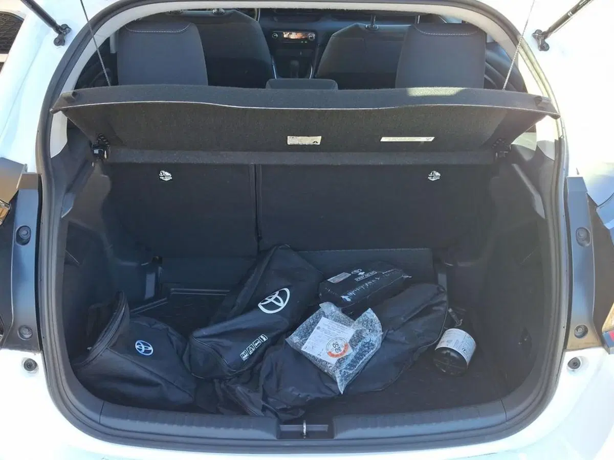 Toyota Yaris usata a Roma (6)