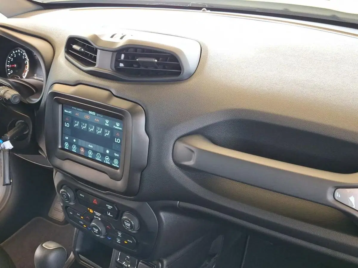 Jeep Renegade usata a Roma (9)