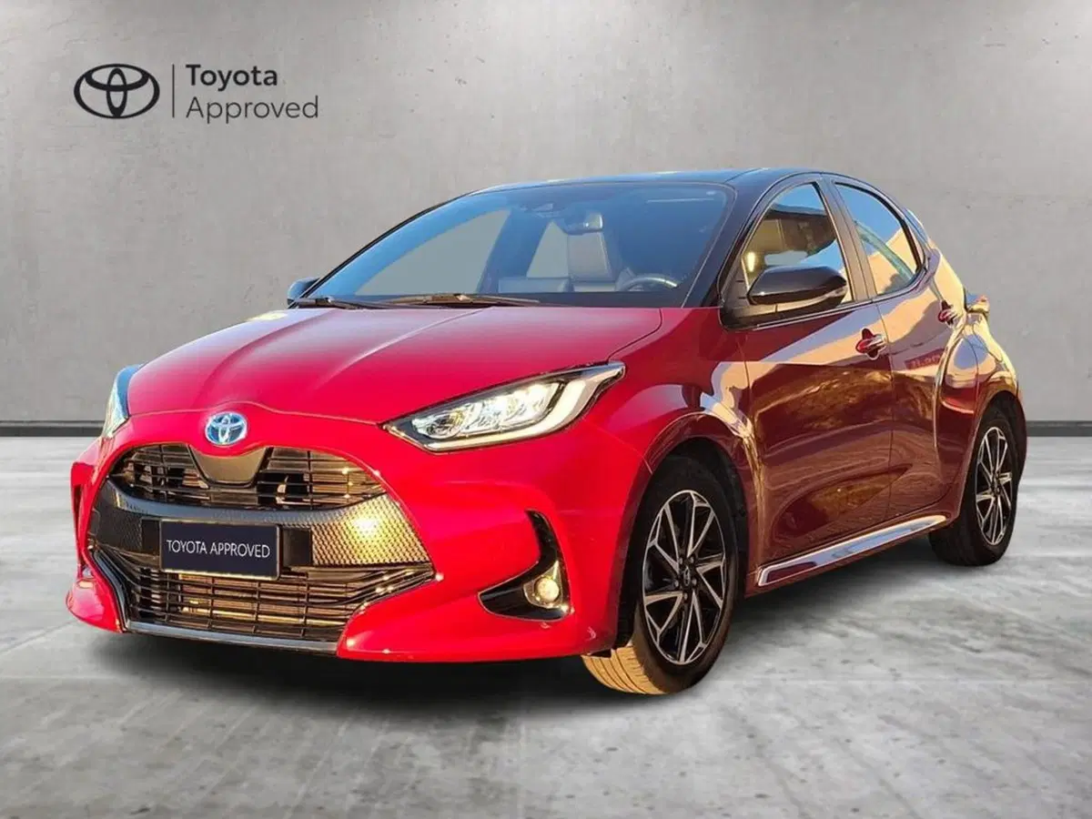 Toyota Yaris usata a Roma