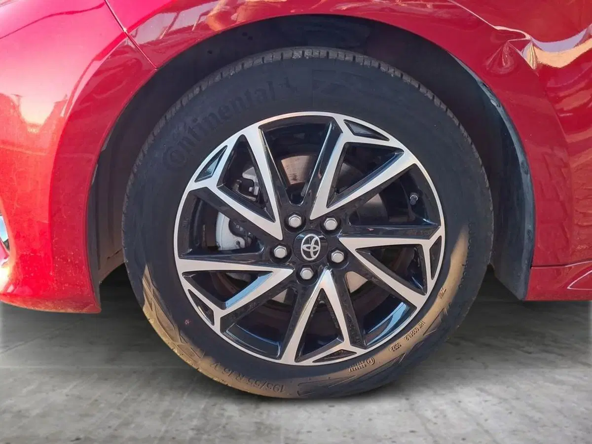 Toyota Yaris usata a Roma (12)