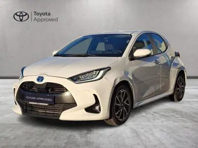Toyota Yaris 1.5 Hybrid 5 porte Trend del 2022 usata a Roma