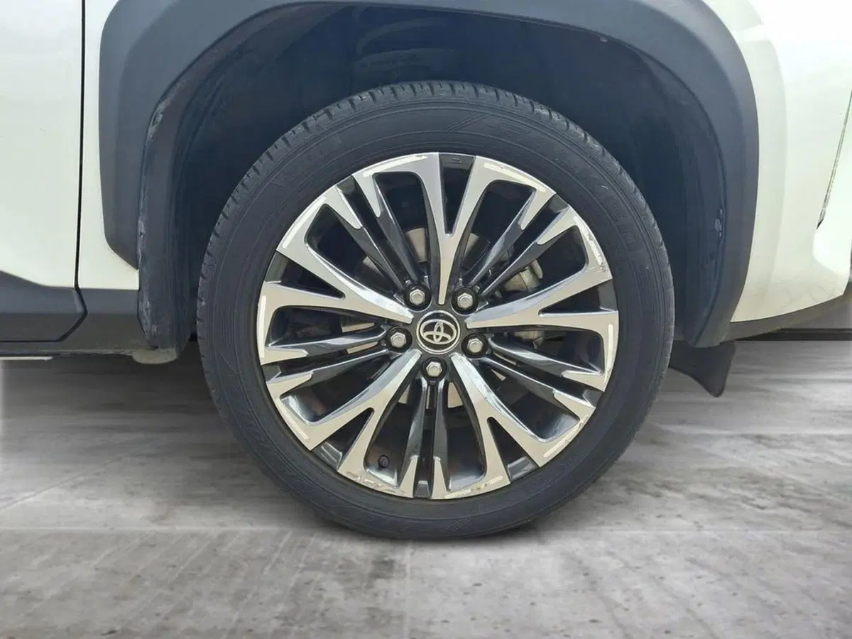 Toyota Yaris Cross usata a Roma (14)