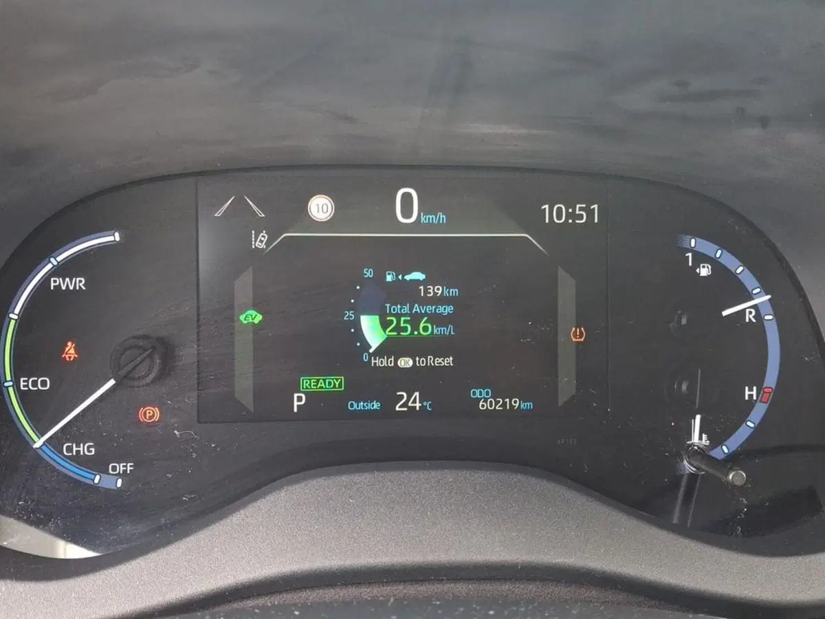 Toyota Yaris Cross usata a Roma (9)