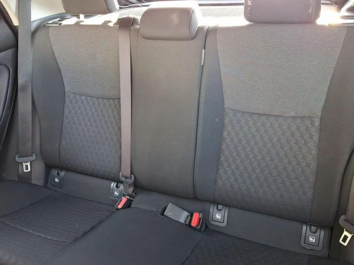 Toyota Yaris usata a Roma (11)