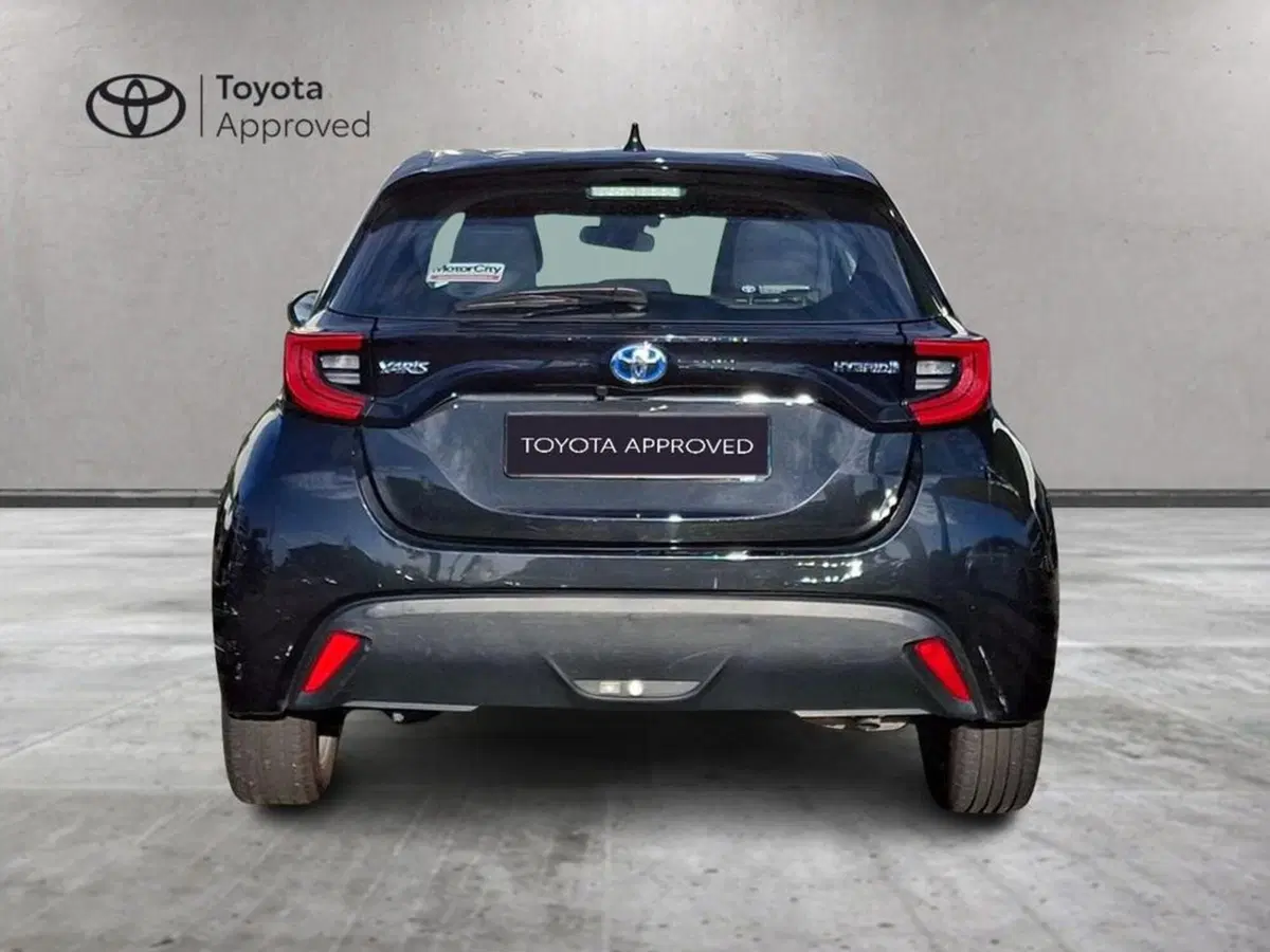 Toyota Yaris usata a Roma (12)