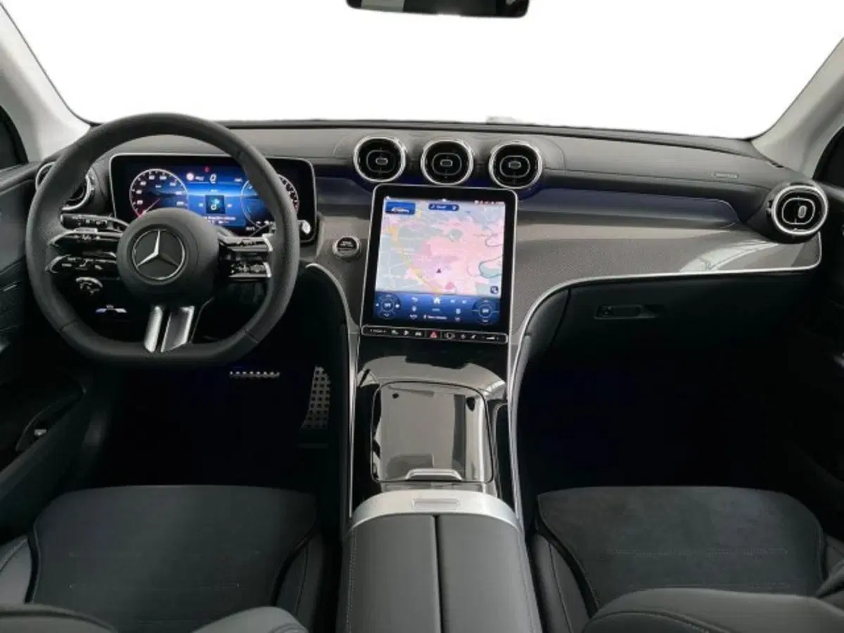 Mercedes-Benz GLC nuova a Verona (9)