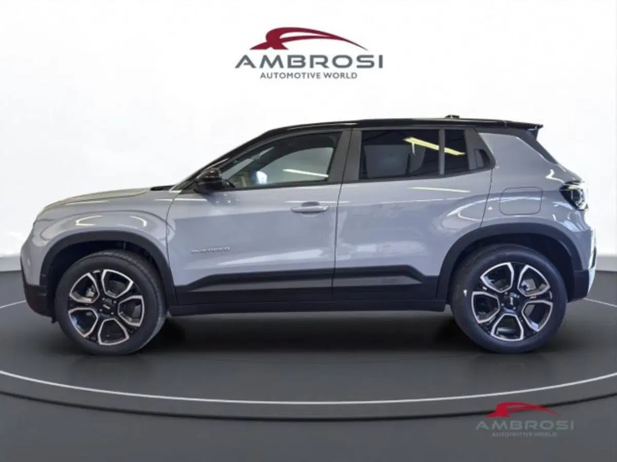 Jeep Avenger nuova a Perugia (6)
