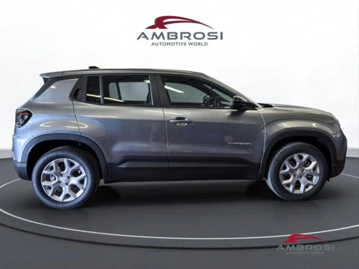 Jeep Avenger nuova a Perugia (5)
