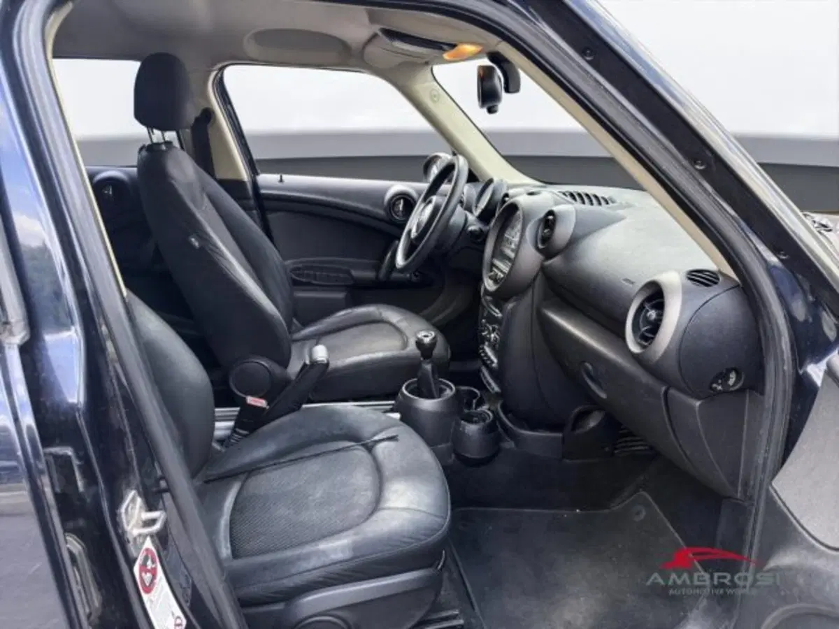 MINI Mini Countryman usata a Perugia (11)