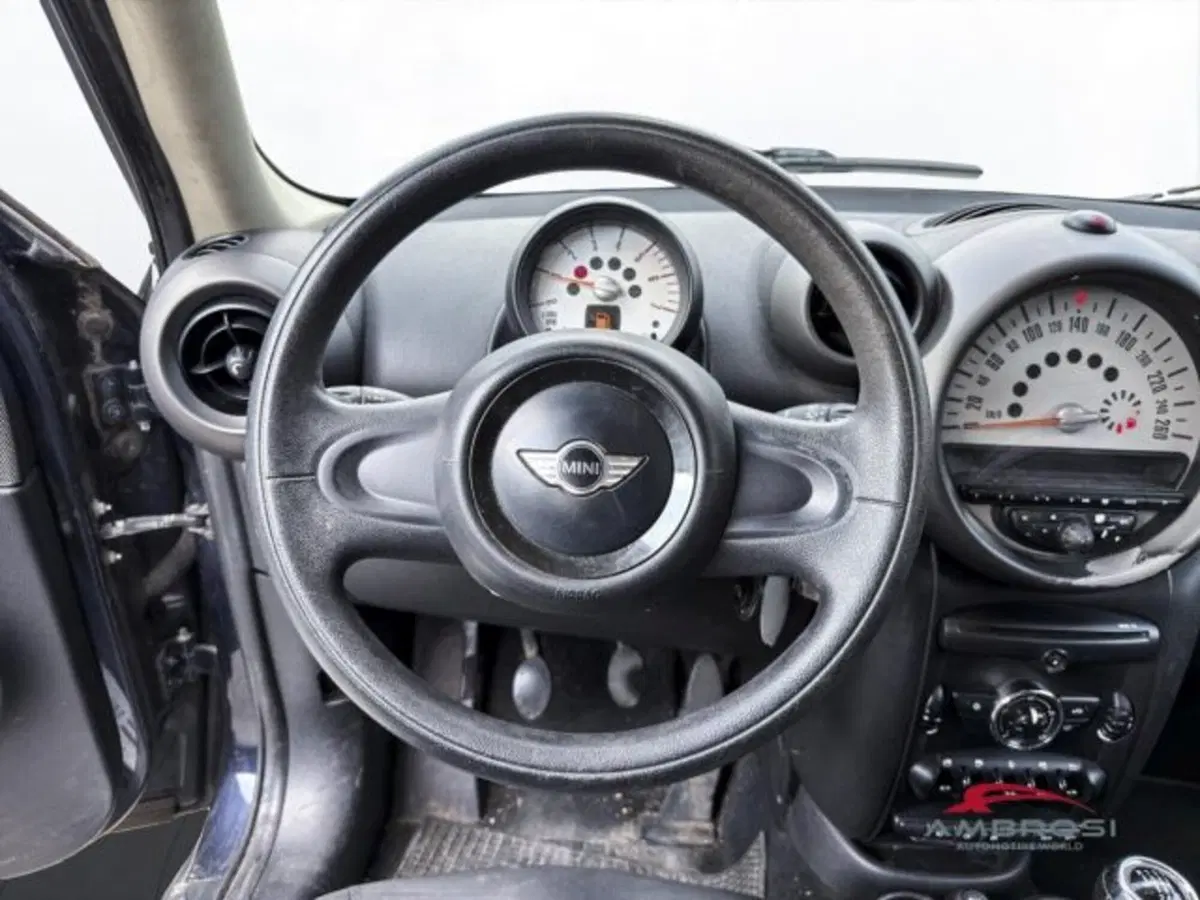 MINI Mini Countryman usata a Perugia (13)