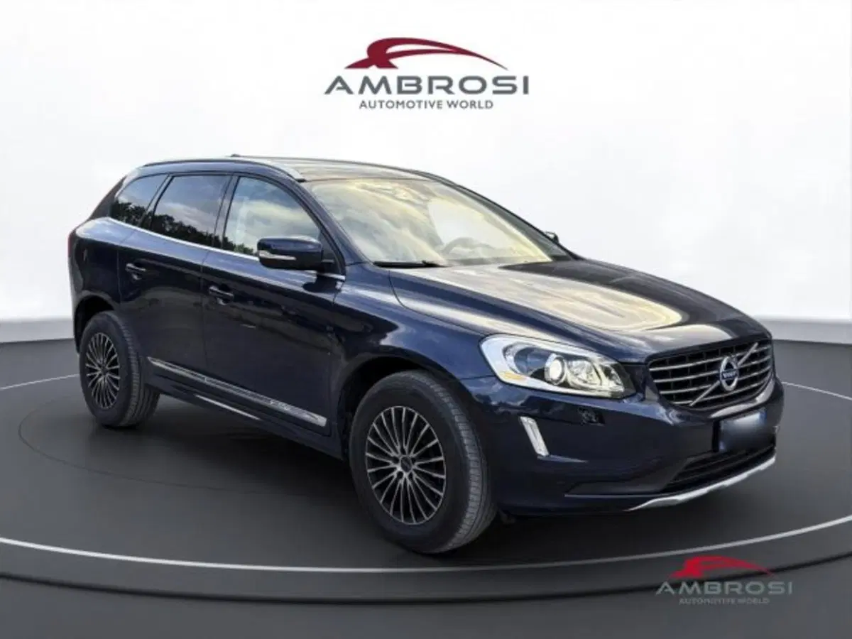 Volvo XC60 usata a Perugia (2)
