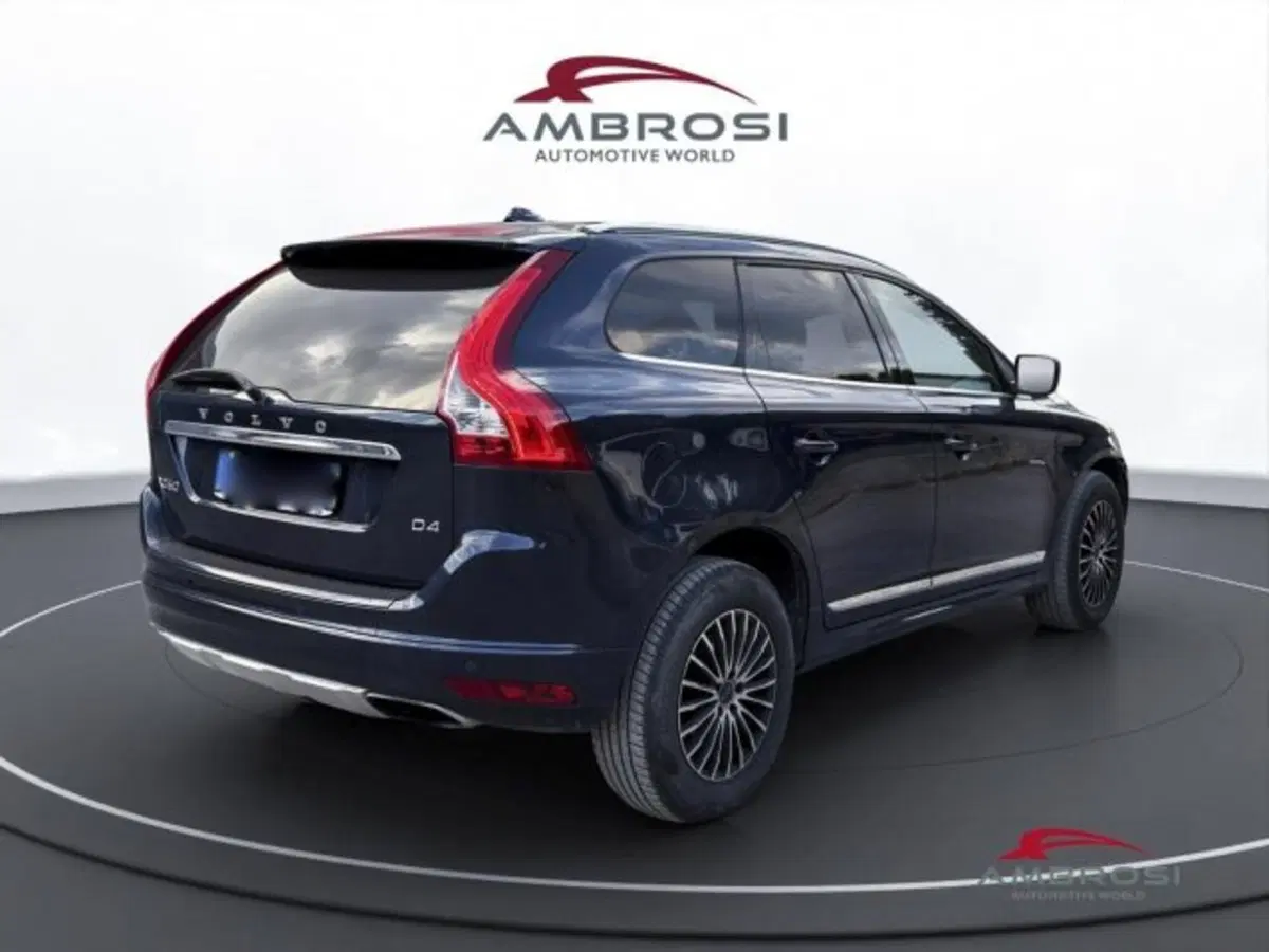 Volvo XC60 usata a Perugia (3)