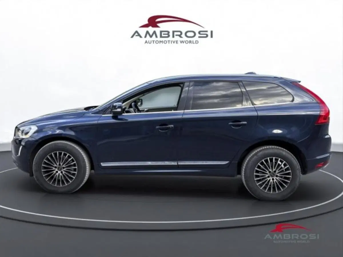 Volvo XC60 usata a Perugia (6)