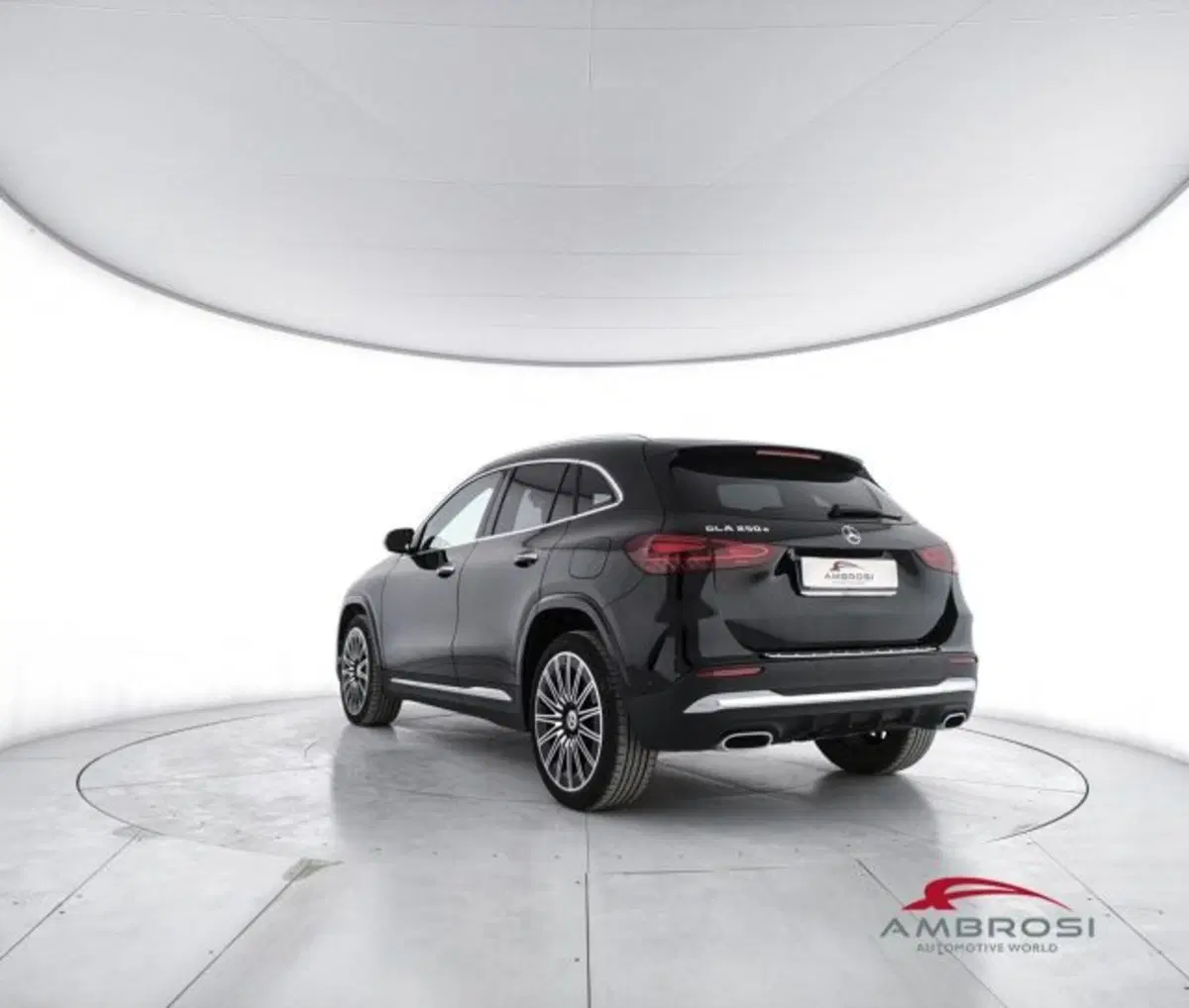Mercedes-Benz GLA SUV usata a Perugia (4)