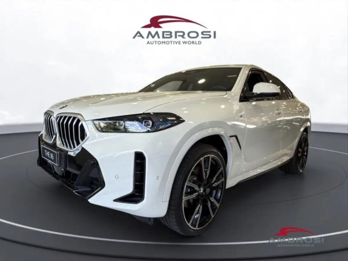 BMW X6 nuova a Perugia