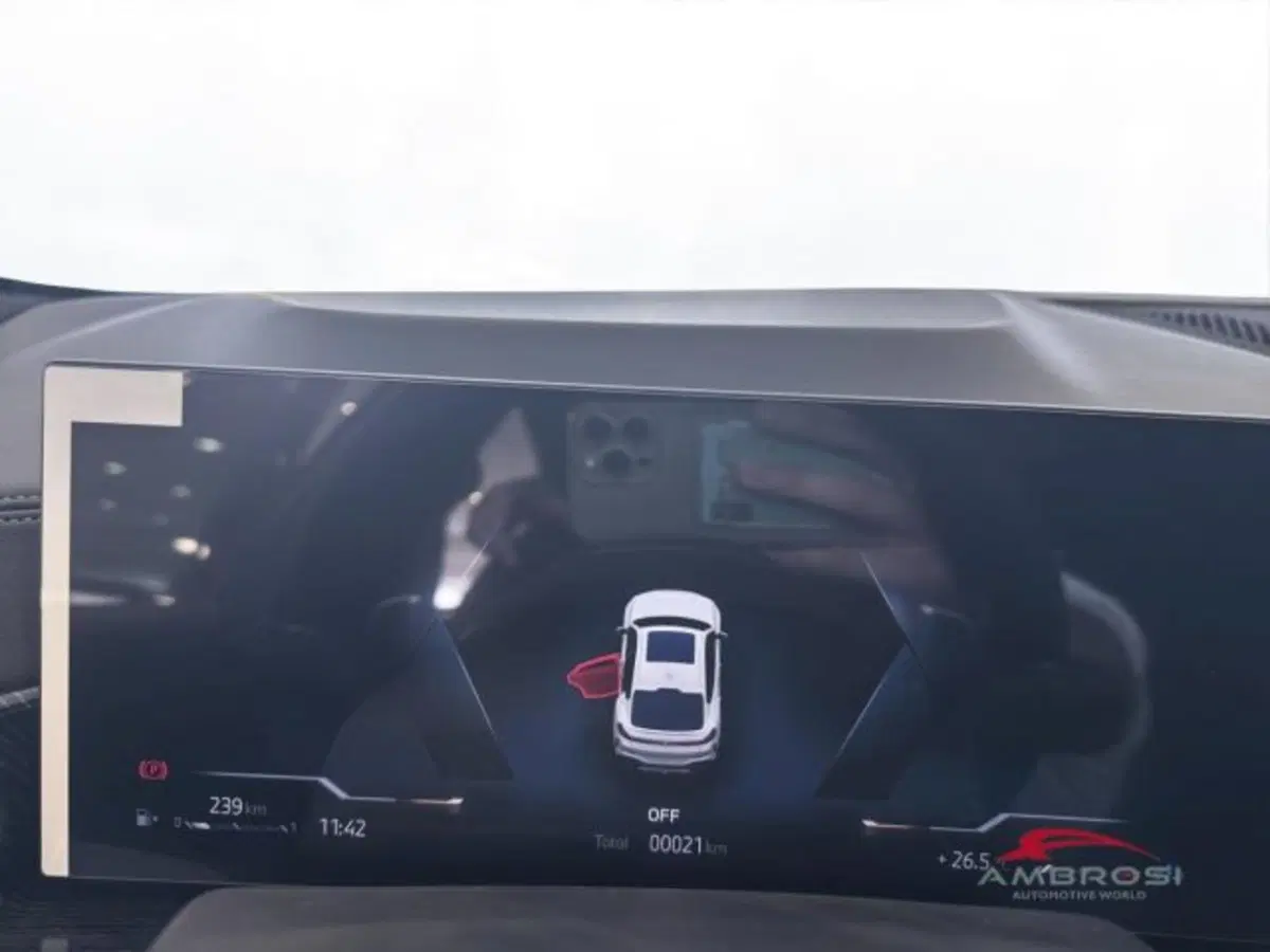 BMW X6 nuova a Perugia (13)