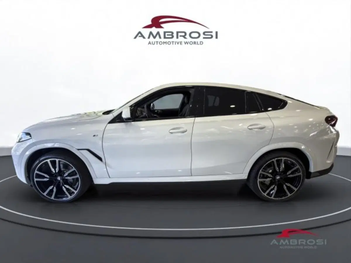 BMW X6 nuova a Perugia (6)