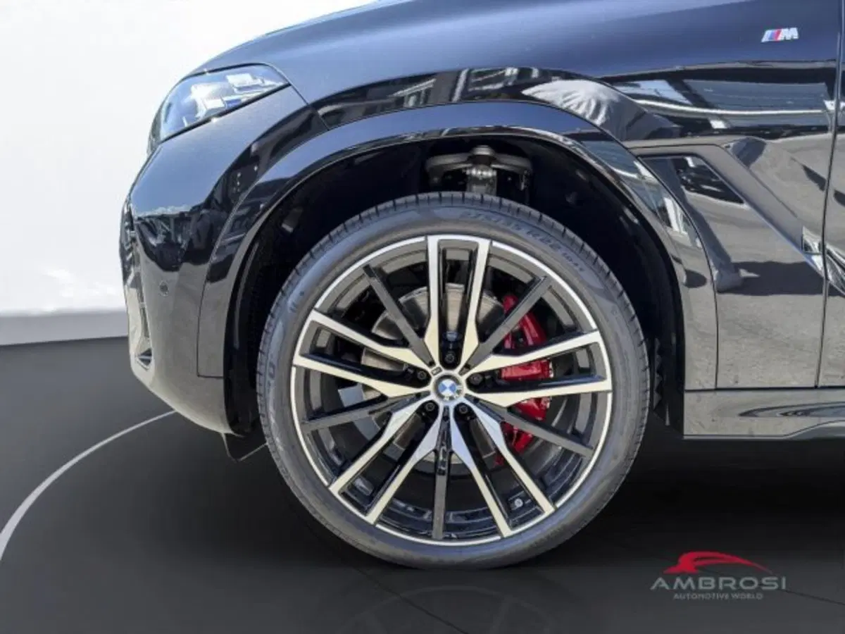 BMW X6 nuova a Perugia (14)